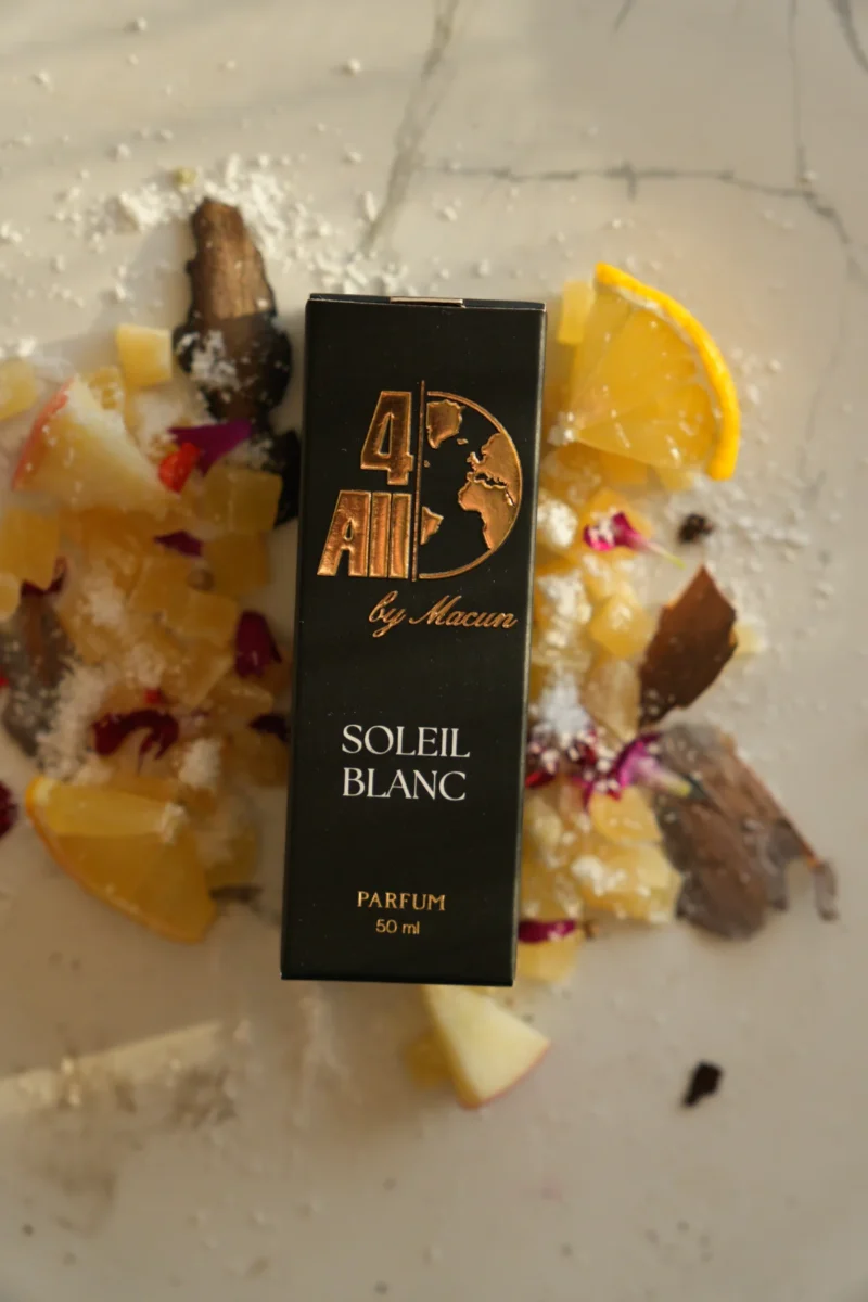 soleil blanc by tom ford